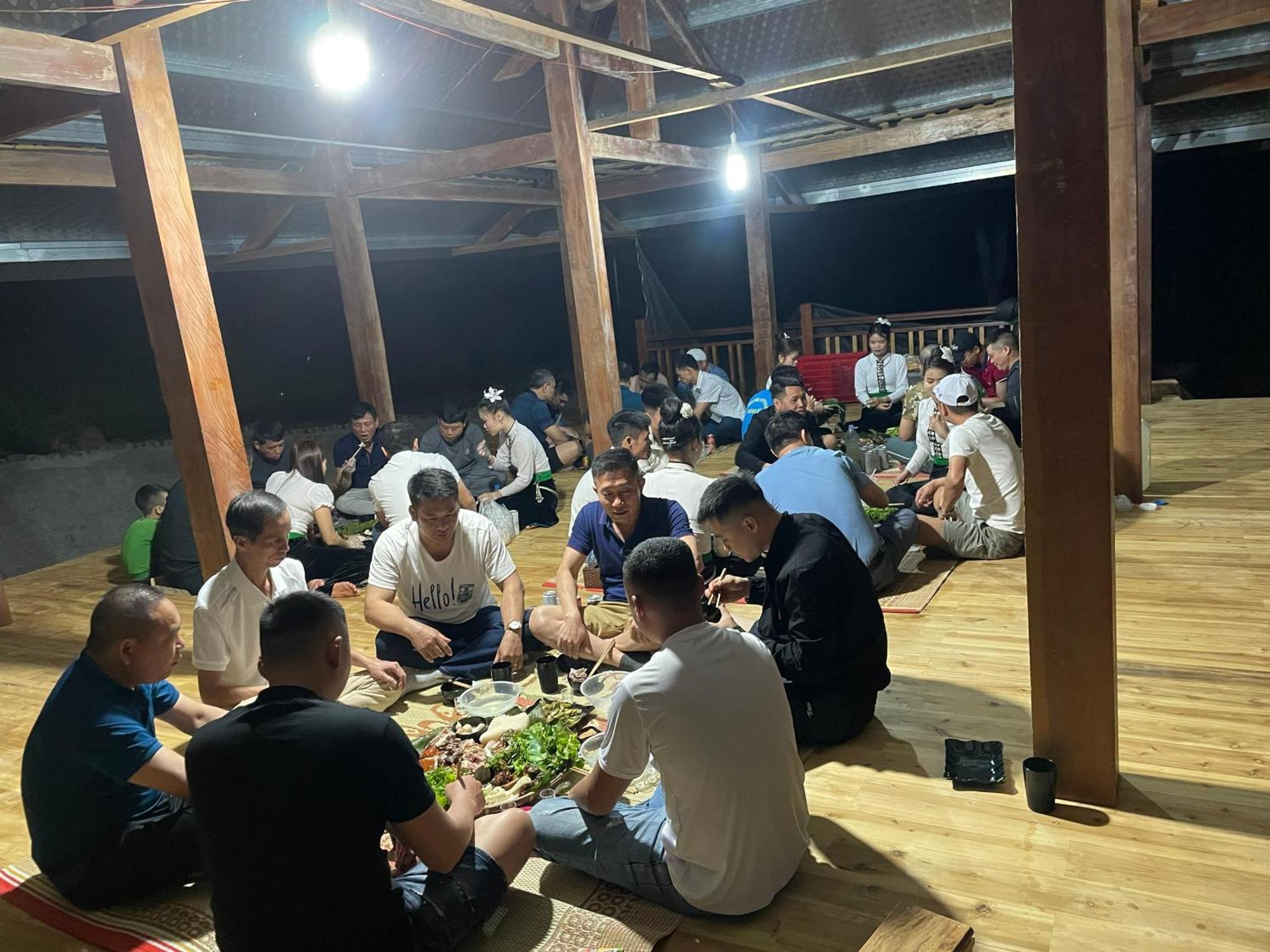 Happy Homestay Nghia Lo Bagian luar foto
